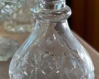 Waterford Irish Crystal WAT10 Decanter and Stopper	9.75in high	
