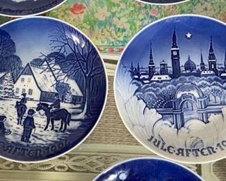 10pc B&G Bing Grondahl Christmas Plates 1990s #2	7.25in Diameter	
