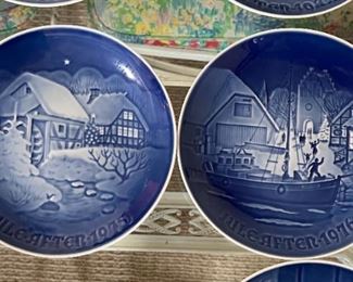 9pc B&G Bing Grondahl Christmas Plates 1970s	7.25in Diameter	

