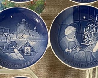 9pc B&G Bing Grondahl Christmas Plates 1970s	7.25in Diameter	
