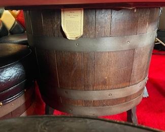 6pc 1970s Kentucky Bourbon Barrel Chairs & Game Table Oak Keg Furniture	Table: 28in x 48in diameter	
