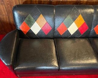 1970s Kentucky Bourbon Barrel Sofa Couch	31 x 80 x 33in	HxWxD
