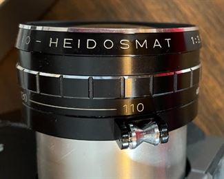 Rollei Rolleivision 66 Medium Format Slide Projector 6x6 Vario Heidosmat 110-160mm f/3.5 Lens	10.5x17x9in	HxWxD
