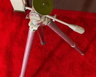 TilTall 4602 Profesional Camera Tripod		
