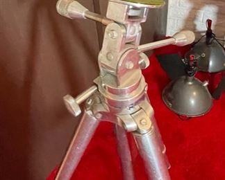 TilTall 4602 Profesional Camera Tripod		
