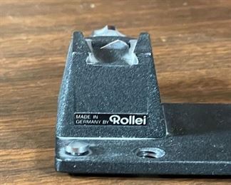 Rollei Hand Grip for Rolleiflex SL66, SL66E, SL66SE	4.5x9.5x3.5in	HxWxD
