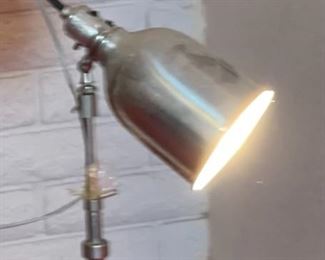 1pc Vintage Aluminum Lamp Industrial on Stand	47in high	
