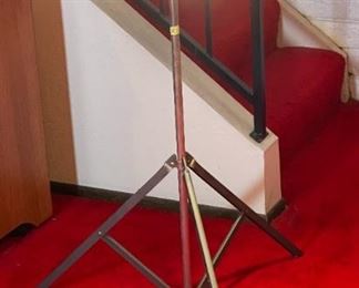 1pc Vintage Aluminum Lamp Industrial on Stand	47in high	
