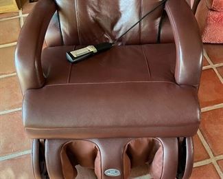 Human Touch HT-7450 Zero Gravity Massage Chair Recliner Chocolate	45 x 28 x 43in	HxWxD
