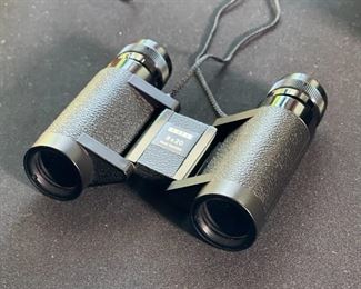 Vintage Zeiss 8x20 Binoculars Compact Folding		

