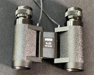 Vintage Zeiss 8x20 Binoculars Compact Folding		
