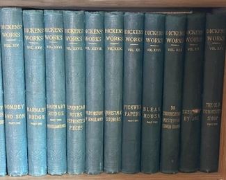 25pc Volumes Dicken's Works Peter Fenelon Collier Blue HC	8x6in	
