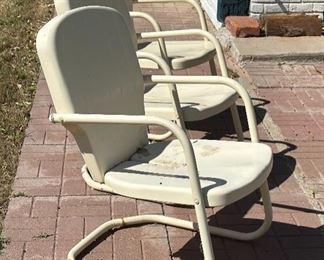 3pc Vintage Metal Lawn/Patio Chairs	33.5 x 22 x 27 in.	HxWxD
