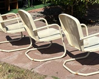 3pc Vintage Metal Lawn/Patio Chairs	33.5 x 22 x 27 in.	HxWxD

