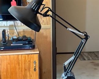 Vintage LUXO Color Correct LC Articulated Arm Floor Lamp Caster Wheel Stand		

