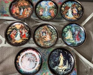 Lot of 8 Palekh Collectors Plates Russian tales	8in	
