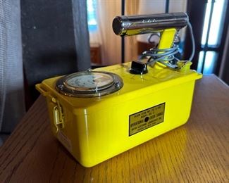 Vintage Anton Radiological Survey Meter CD-V-700 Model 6-Geiger Counter-1962 #1 CDV		
