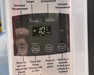 Kenmore 2845 - 13.7 cu. Ft. Upright Freezer	71x32x32	HxWxD
