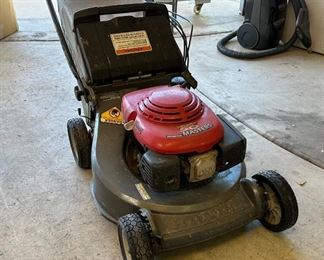 Honda HR215 Professional grade Masters mower Lawnmower		
