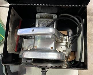 Vintage ShopCraft 7" Circular Saw Model 9157 T1 - 9 Amp 5500 RPM		
