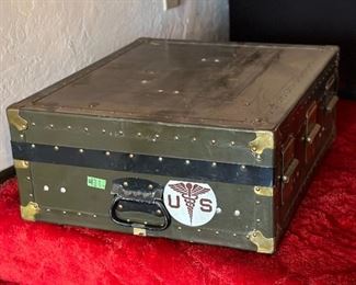 WWII US Military Medical Trunk Footlocker		
