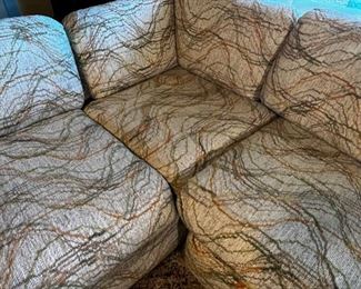 Vintage Kroehler by Royale Sectional Sofa 2 piece section sleeper sofa couch	1 st piece 26in x 36in x 88in 2nd piece 26in x 36in x 77in	HxWxD
