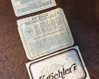 Vintage Kroehler by Royale Sectional Sofa 2 piece section sleeper sofa couch	1 st piece 26in x 36in x 88in 2nd piece 26in x 36in x 77in	HxWxD
