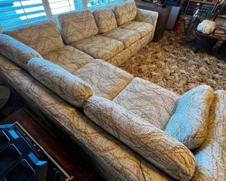 Vintage Kroehler by Royale Sectional Sofa 2 piece section sleeper sofa couch	1 st piece 26in x 36in x 88in 2nd piece 26in x 36in x 77in	HxWxD
