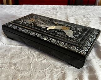 Ornate Asian Black Lacquer MOP Inlay Cigarette/Smoking Box carved birds ashtray	3in x 14in x 8in	HxWxD
