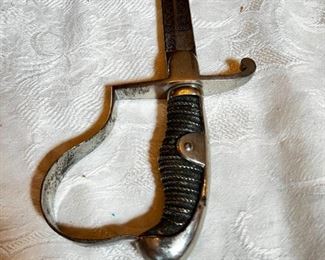 Vintage Military Officers Dress Sword	Blade length 34 in. Total length 39 .25 in	
