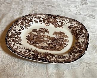 Royal Staffordshire Clarice Cliff Tonquin Brown  Footed Platter	11.5 x 9.5	
