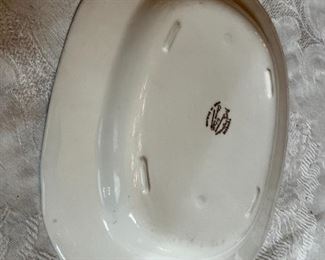 Royal Staffordshire Clarice Cliff Tonquin Brown  Footed Platter	11.5 x 9.5	
