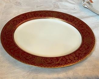 Royal Worcester Embassy Ruby & Gold large Oval Platter	Length 15.5 width 13in	
