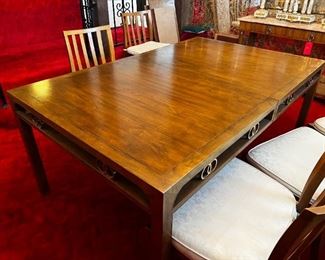 Baker furniture dining room table w leaf & 8 chairs	Without leaf: 28.5 x 42 x 66 with leaf: 28.5 x 42 x  84 chairs 31.25 x 20 x 18.5 seating height 18in	HxWxD
