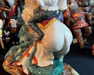Royal Doulton Figurine "St. George" H.N. 2051	8” x 7.5” x 3.5”.	HxWxD
