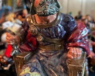 Rare Old royal doulton the old king 2134	10.75 x 5.7,5 x 5.75.	HxWxD
