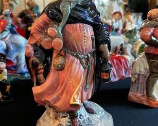 Royal Doulton “Good King Wenceslas” 1952 Porcelain Figure Made In England HN2118	9.5“ x 5“ x 5“.	HxWxD
