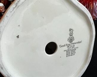 Royal Doulton “Good King Wenceslas” 1952 Porcelain Figure Made In England HN2118	9.5“ x 5“ x 5“.	HxWxD
