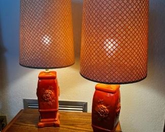 Ceramic rose lamps	27.25 x 5 x 5	HxWxD
