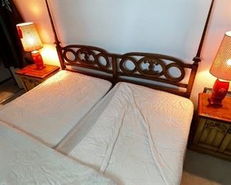 Mid century John Widdicomb king size bed	dimensions: 66.5 x 80. length of bed, 82 inches	
