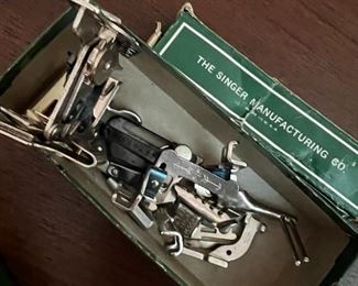 Singer 301 A sewing machine with case & pedal & accessories	11.5 x 19 x 7.	HxWxD
