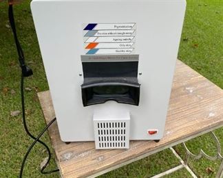 Skin Scope D-1029 Magic Mirror for Face Survey