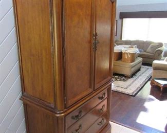 Large multi-purpose armoire