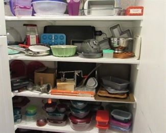 Kitchen ware, bakeware and more