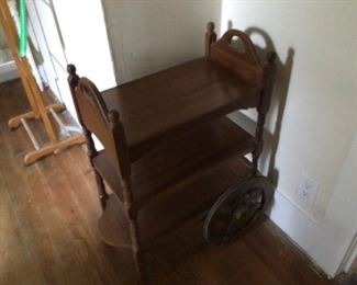 Rolling cart in front bedroom 