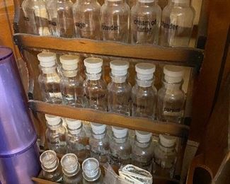 Spice rack