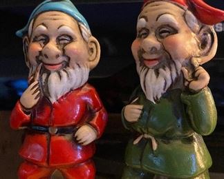 Happy (or nutty) gnomes.