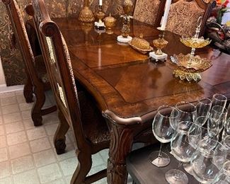 Gorgeous Dining Romm Table
