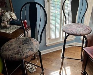 Pair of bar stools 