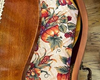 Great assortment of table linens 